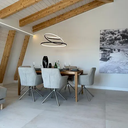 Ebbe Flut, Whg 19 Lägenhet