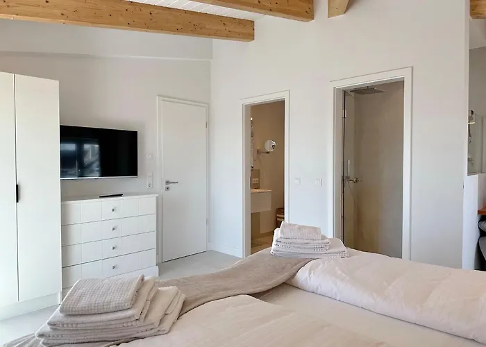 Ebbe Flut, Whg 19 Lägenhet